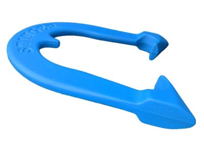 Stinger Blue Letter-side Angled pitching horseshoe